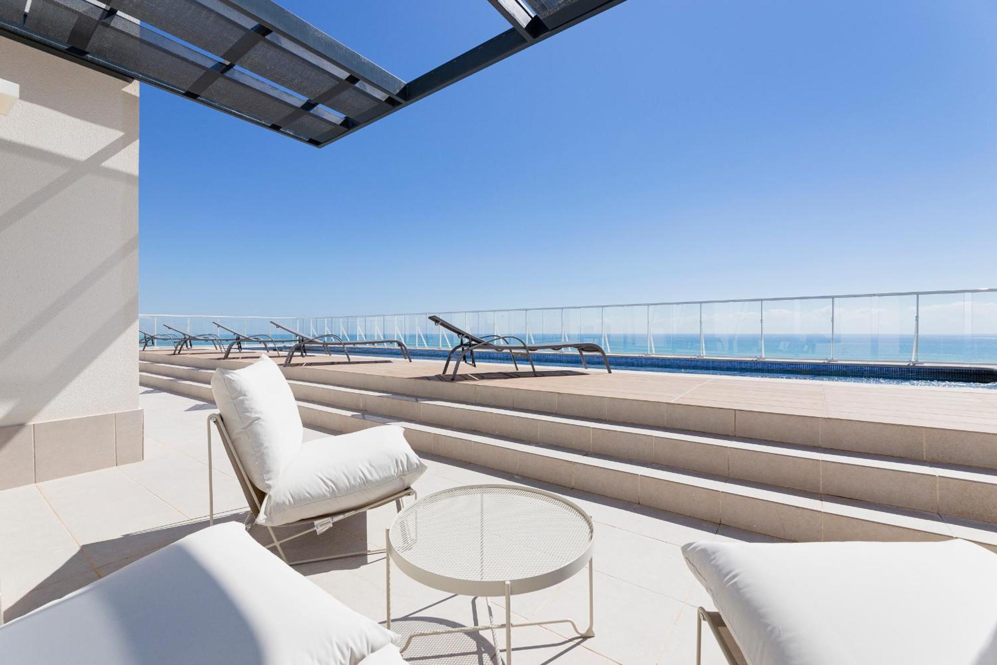 Apartamentos Canet Al Mar. Canet d'En Berenguer Екстер'єр фото