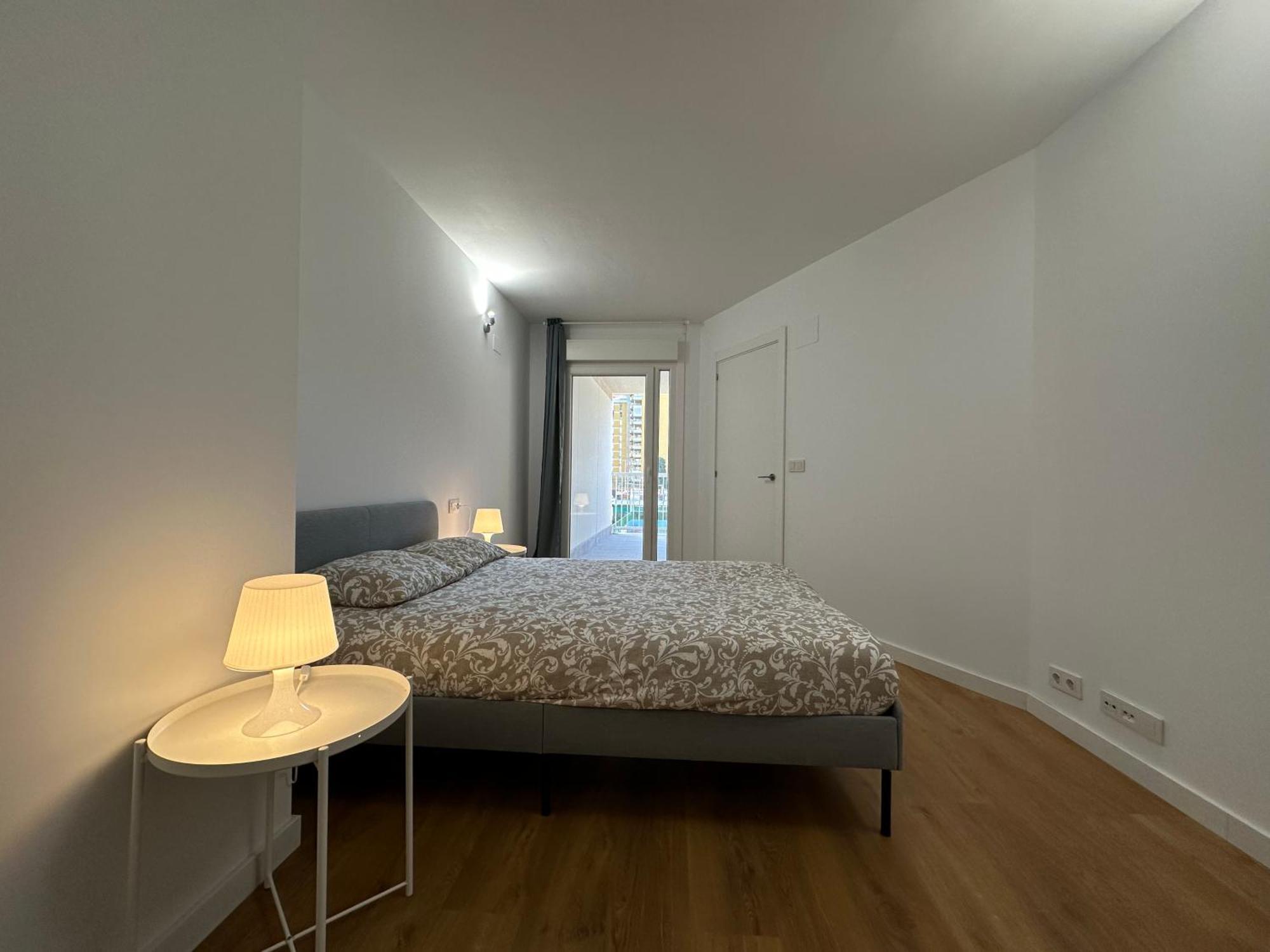 Apartamentos Canet Al Mar. Canet d'En Berenguer Екстер'єр фото